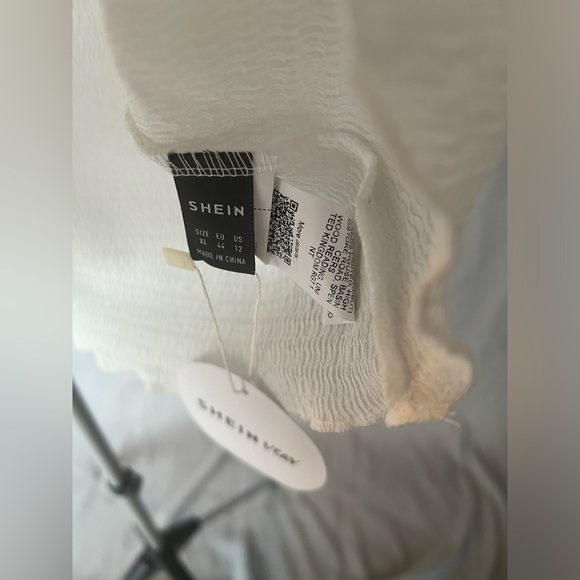 White Cropped Top - Picture 7 of 10